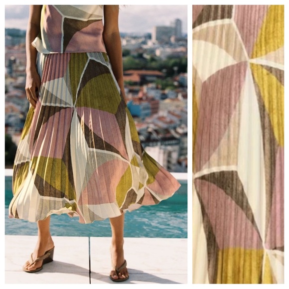 Zara Dresses & Skirts - NWOT. Zara Multicolored Geometric Print Pleated Midi Skirt. Size XS.